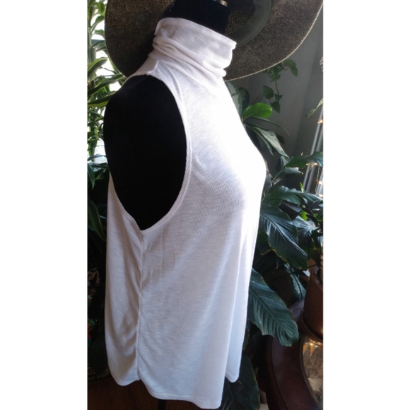Free People Mock Neck Tank Top - Picture 2 of 8
